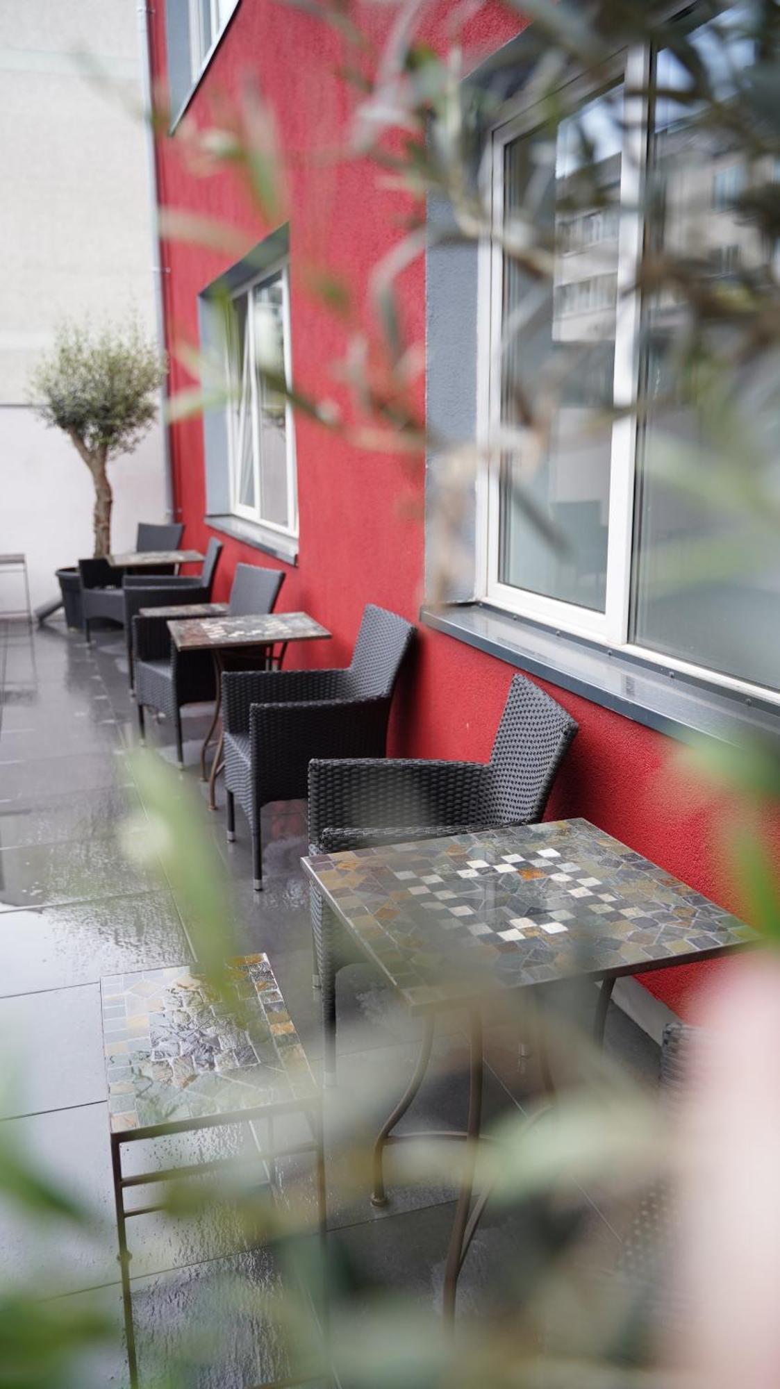 Amical Hotel Hagen - Am Hauptbahnhof Exterior foto